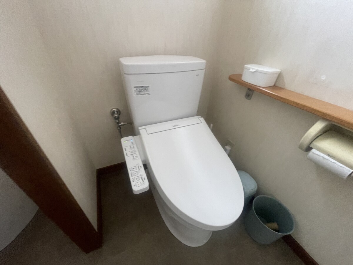 トイレ交換工事