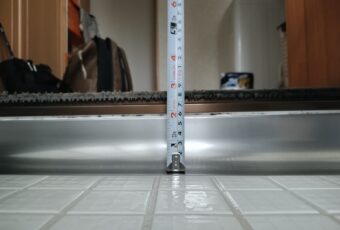 浴室と脱衣室の段差が８㎝ありました。